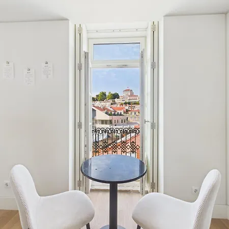 1br W/ A/c & Elevator - Cais Do Sodre | By Airnest